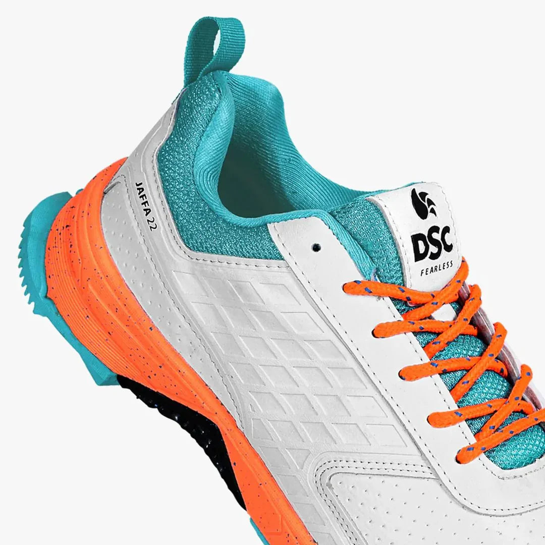 Dsc Jaffa 22 Cricket Shoes Neon White