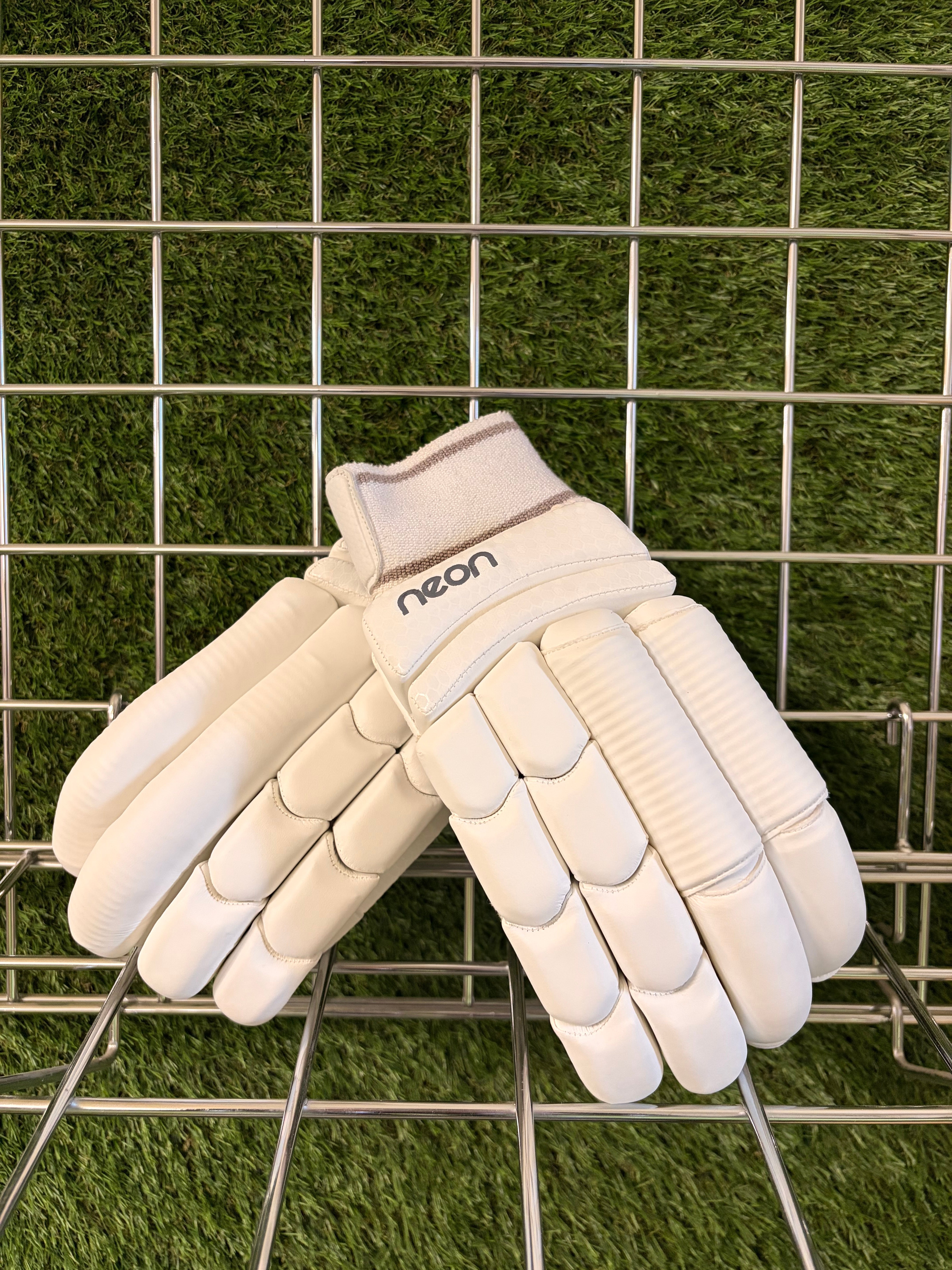 Pro Players Hybrid Batting Gloves