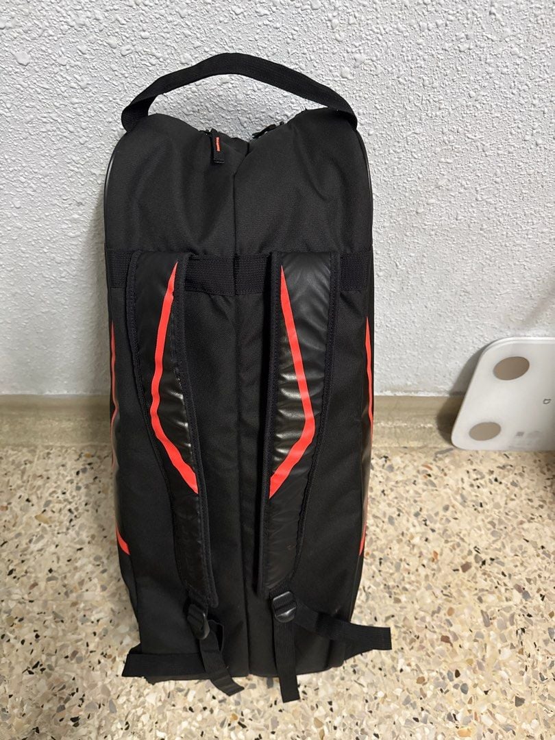 Artenco Unisex Lightwieght Tennis Badminton Squash Equipment Cover Kit Bag Shoe Pocket | Air Ventilated Pocket for Wet Clothes | 4T 6B Racket | Backpack & Duffel (Red)