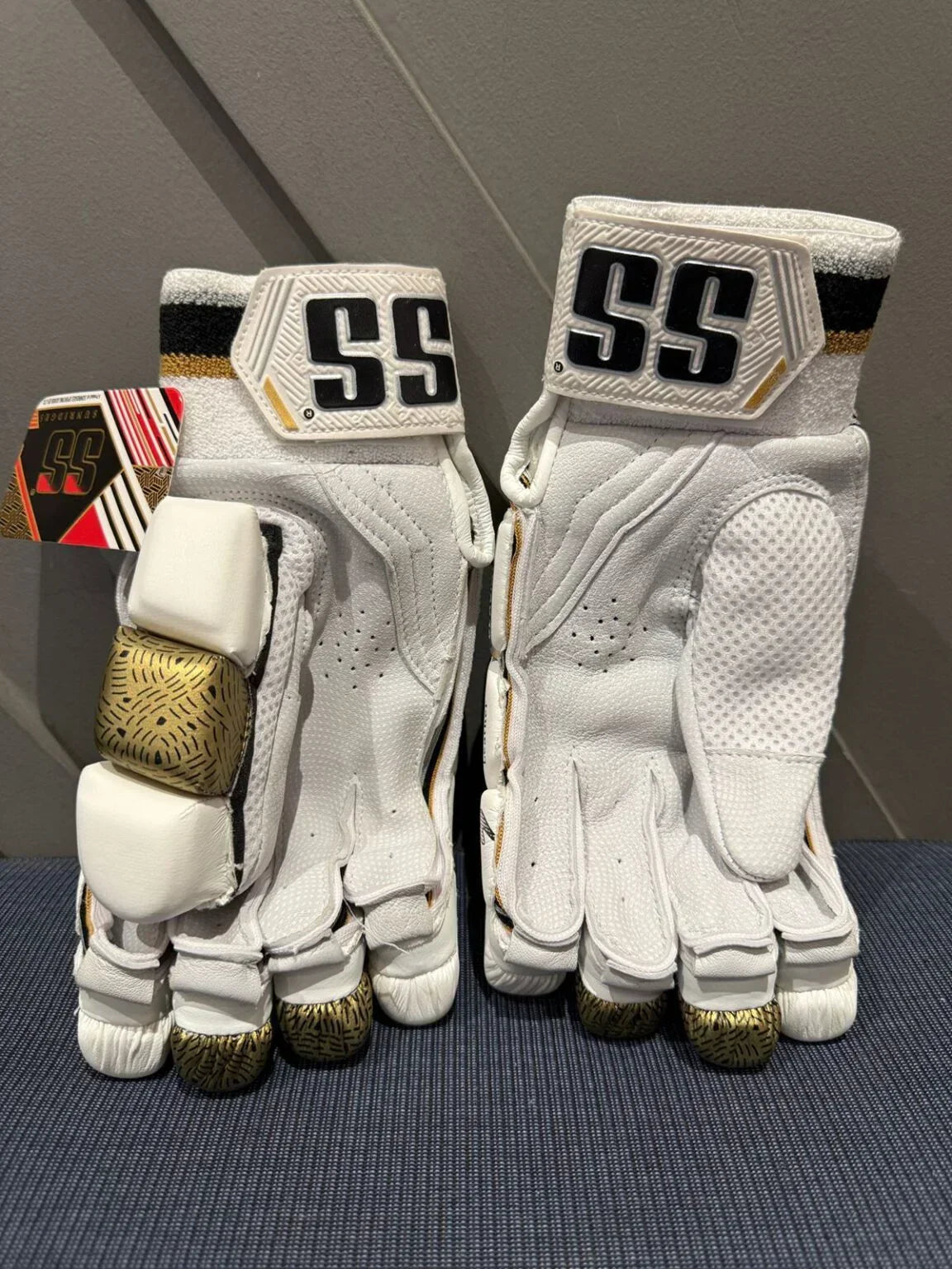 SS Gladiator Cricket Batting Gloves
